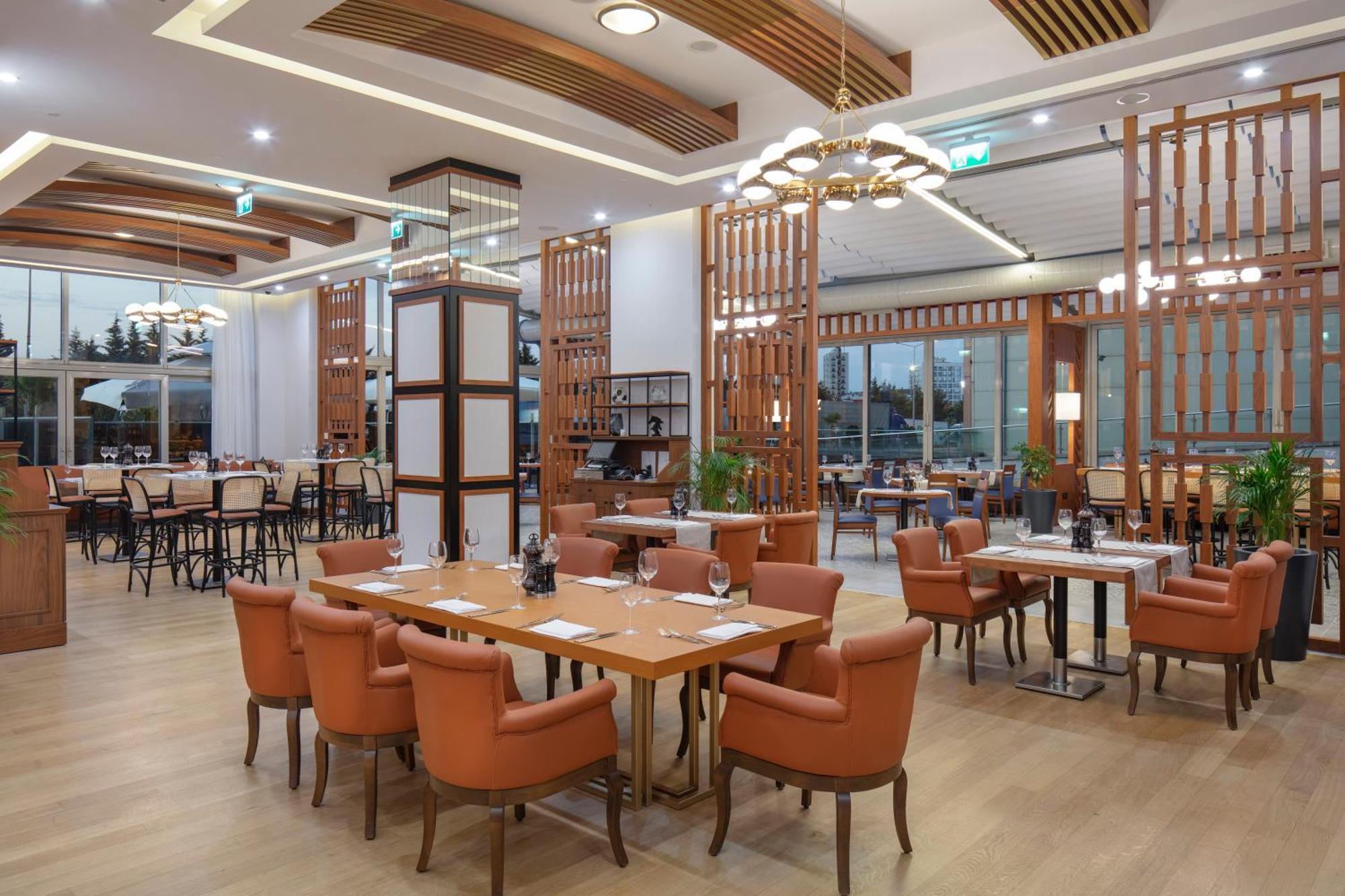 Otel Doubletree By Hilton Atasehir Hotel&conference Centre