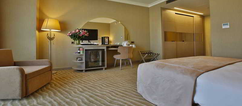 Doubletree By Hilton Atasehir Hotel&conference Centre Otel